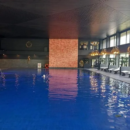 Premium 615 Apartment